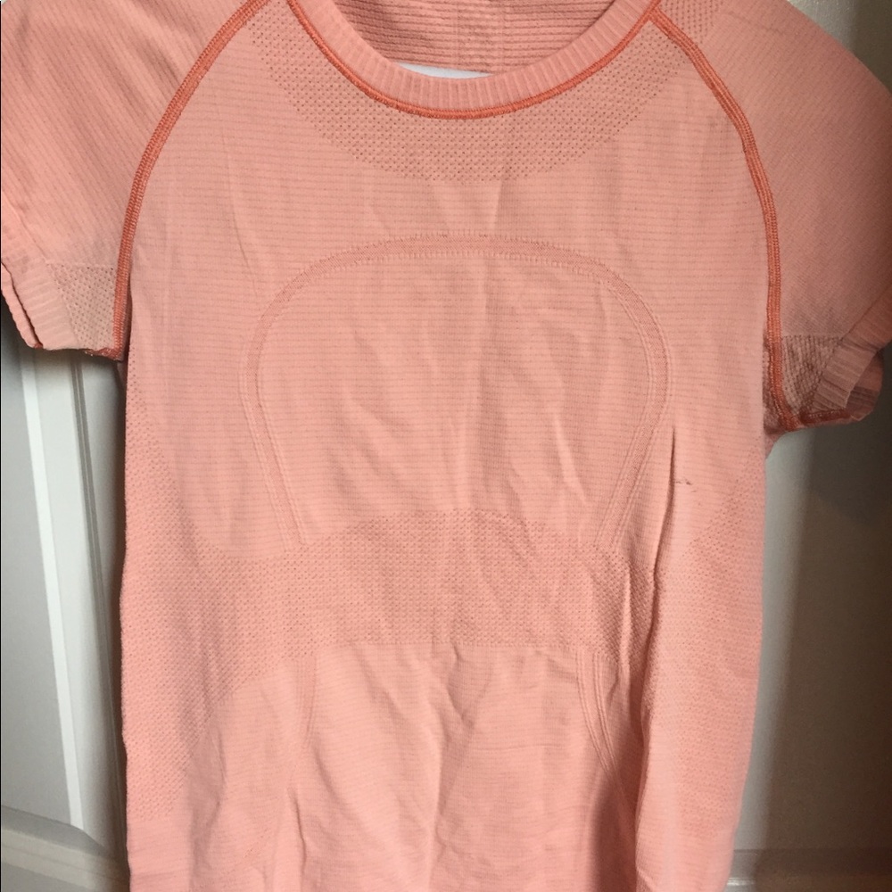 Lululemon pale orange swiftly tech short sleeve